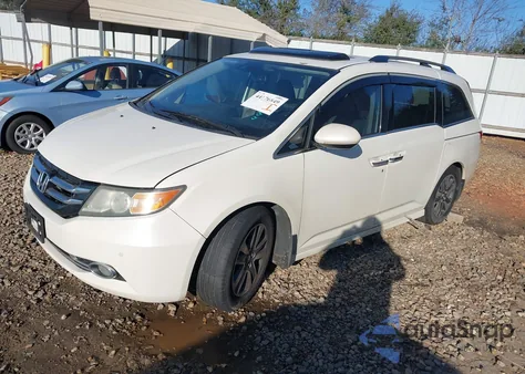 2016 Honda Odyssey Touring/Touring Elite from USA, damaged, VIN 5FNRL5H96GB014253